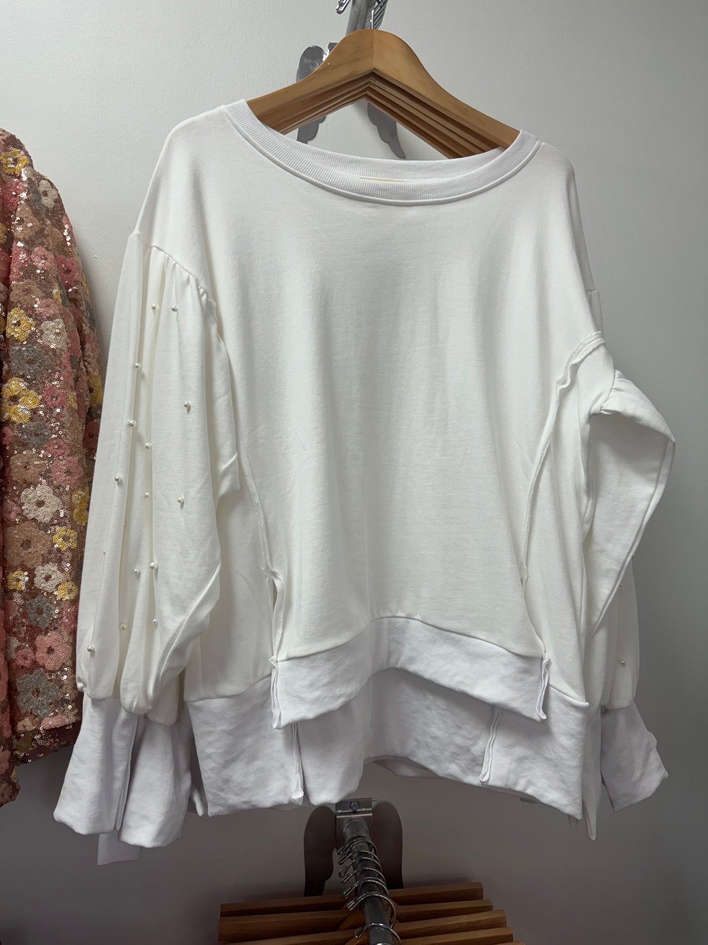 Pretty Pearl Sweatshirt