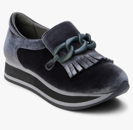 The Bess Loafer (Grey): Matisse